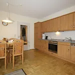 Апартаменты Haffblick Boltenhagen 1 *